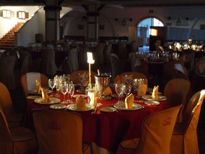 Posada de Jose Mª El Tempranillo Alameda Exterior foto