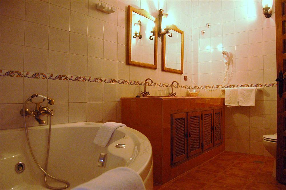 Posada de Jose Mª El Tempranillo Alameda Exterior foto